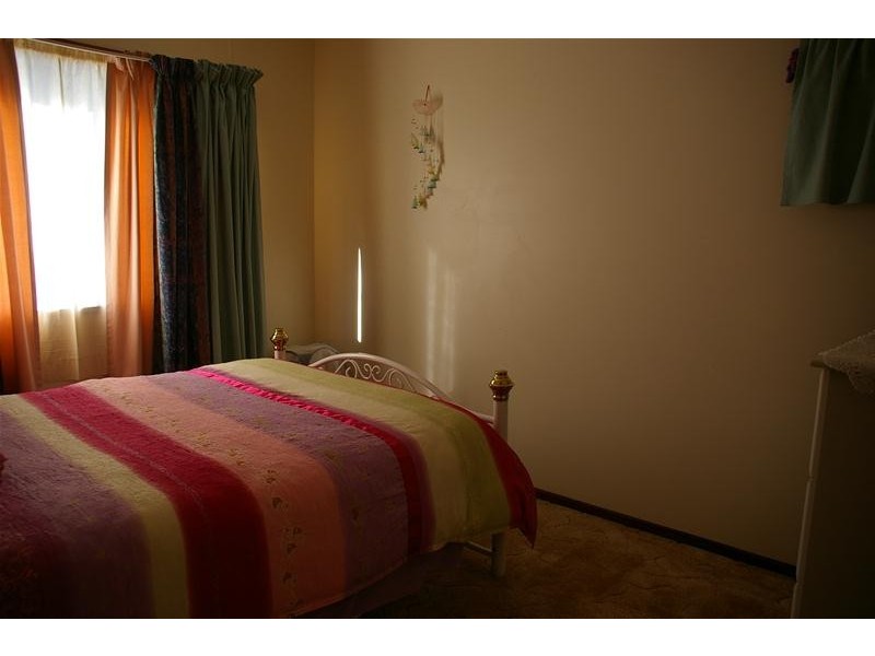 11 Ranken Street, Cowra NSW 2794