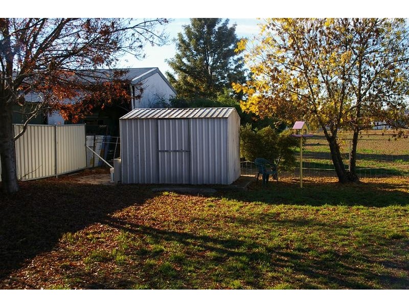 11 Ranken Street, Cowra NSW 2794