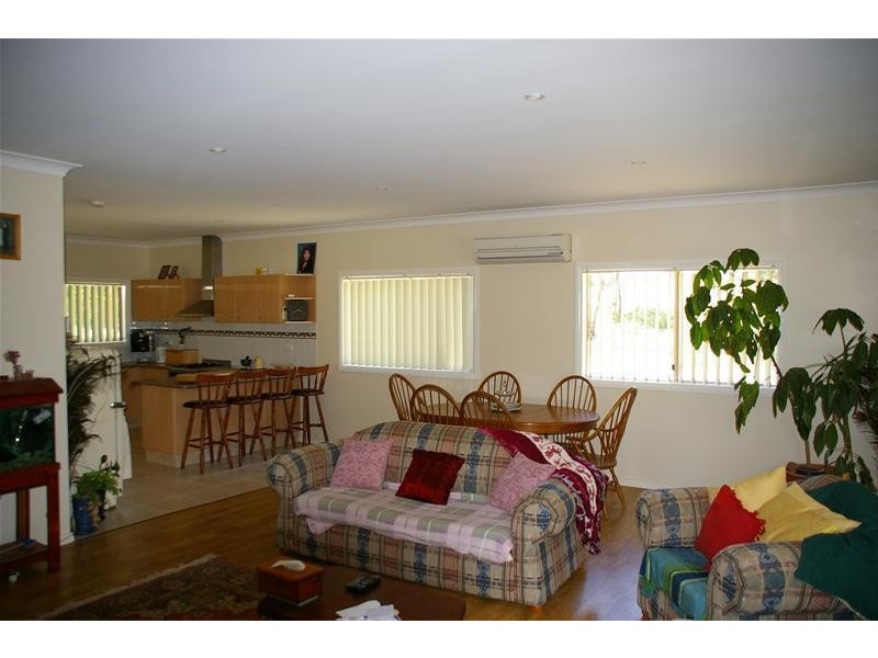 101 Boorowa Street, Koorawatha NSW 2807