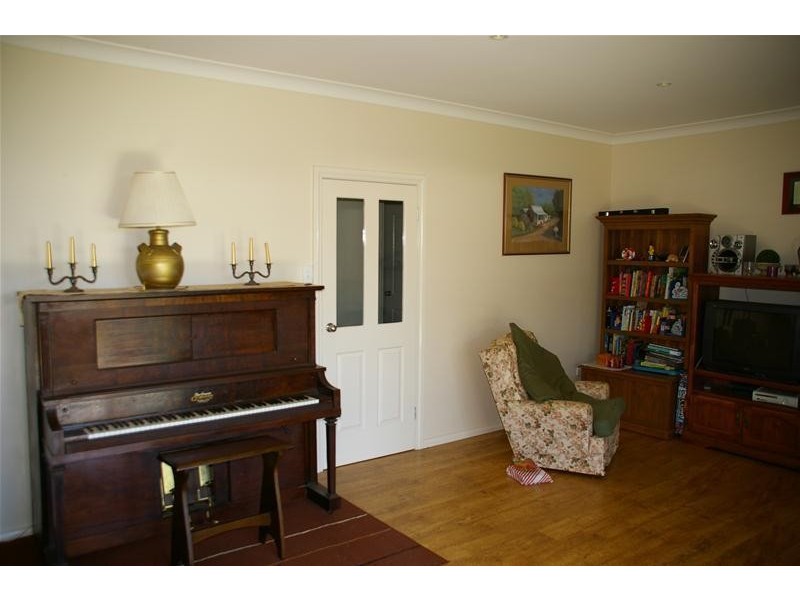 101 Boorowa Street, Koorawatha NSW 2807