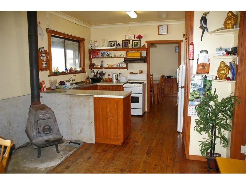 Grenfell Road, Cowra NSW 2794