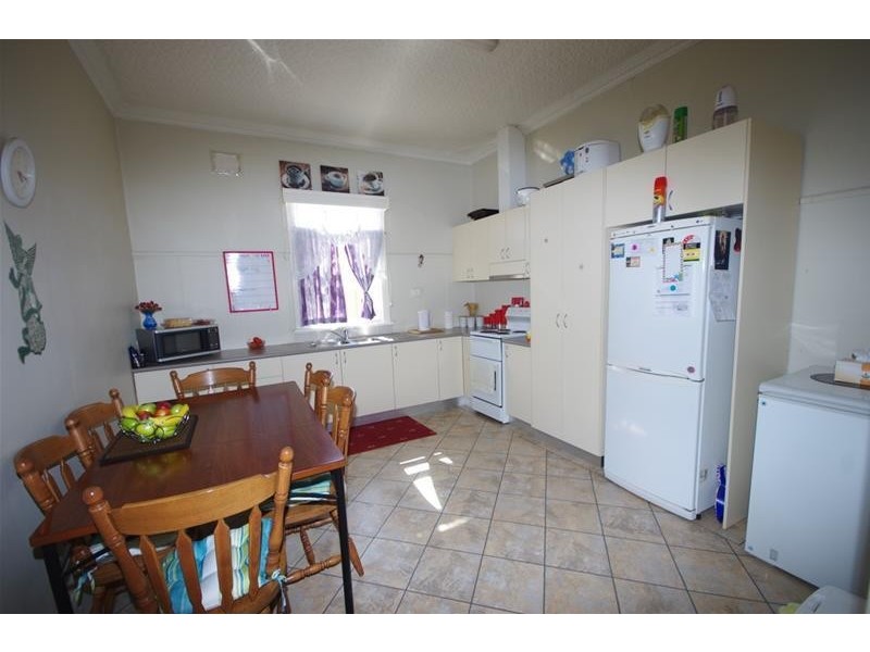 14 Daly Street, Cowra NSW 2794