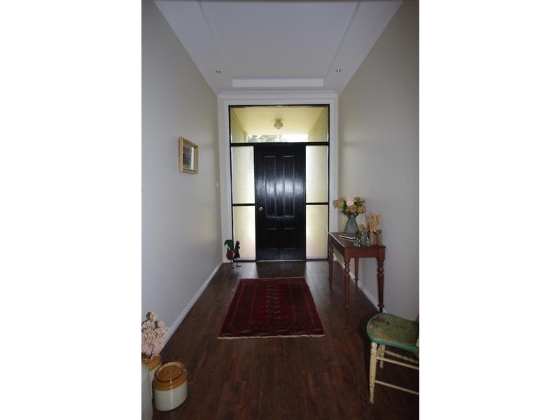 35 Dawson Drive, Cowra NSW 2794