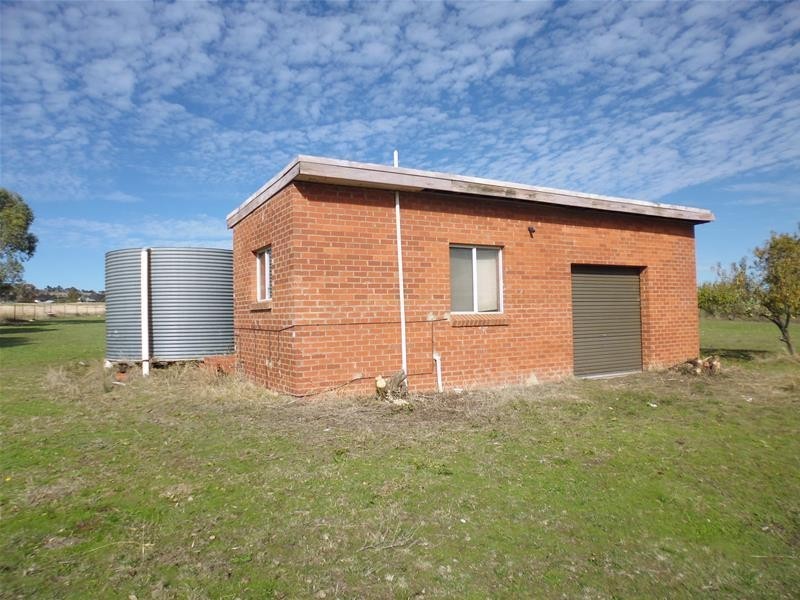 962 Pine Mount Road, Woodstock NSW 2793