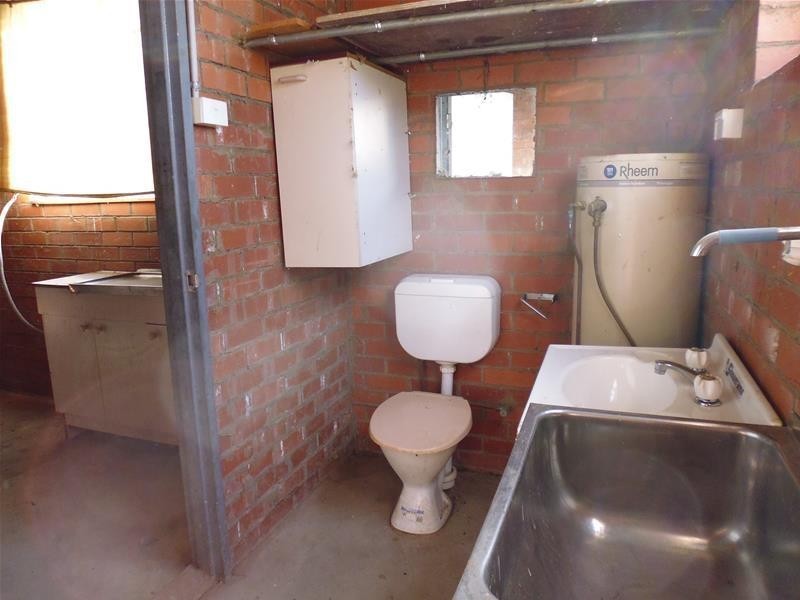 962 Pine Mount Road, Woodstock NSW 2793