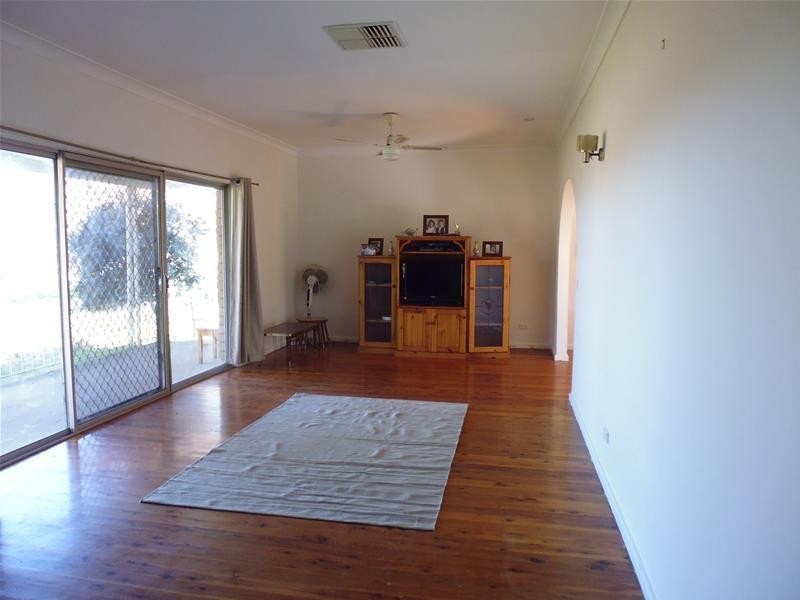 2102D Darbys Falls Road, Cowra NSW 2794