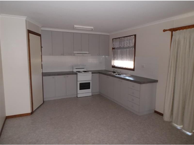 Tallarook Road, Cowra NSW 2794