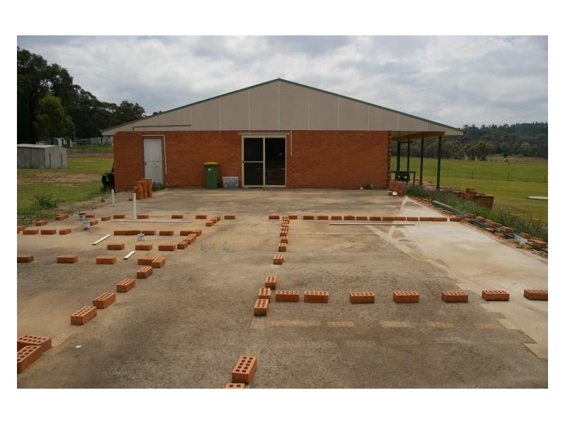 228 Conimbla Road, Cowra NSW 2794