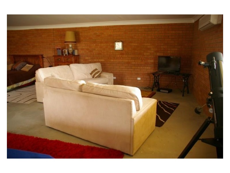 228 Conimbla Road, Cowra NSW 2794