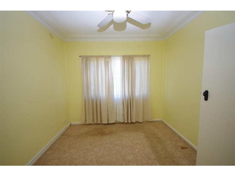 70 Waratah Street, Cowra NSW 2794