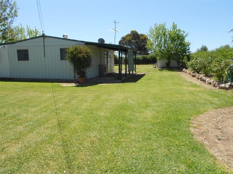 6 Deboyne Street, Koorawatha NSW 2807