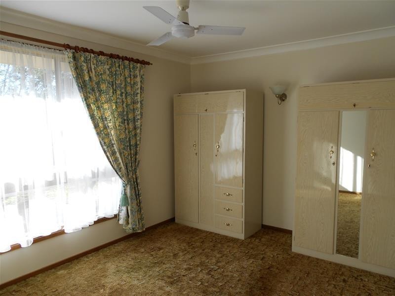 14 Bank Street, Gooloogong NSW 2805