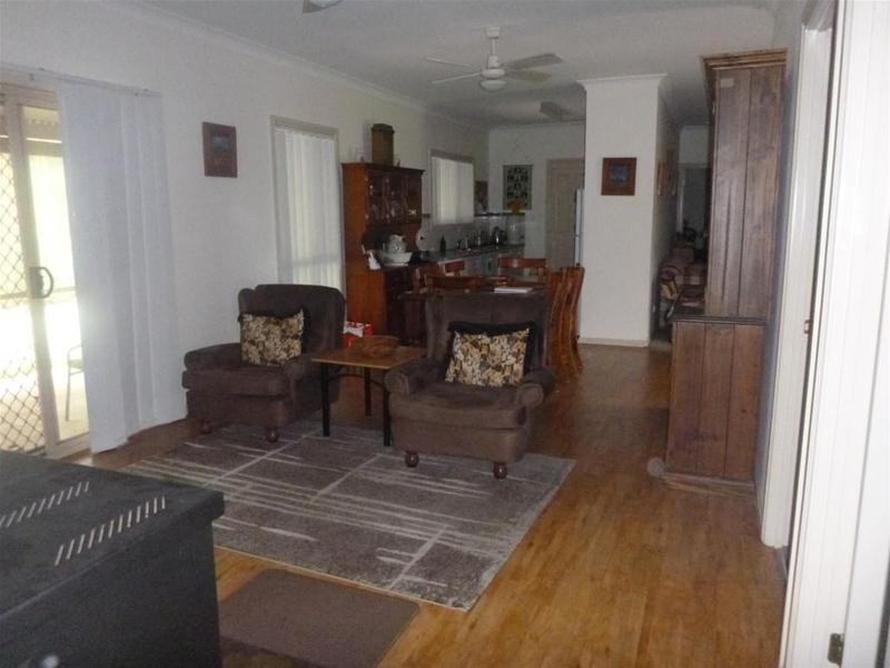 116 Lachlan Waters Road, Wyangala NSW 2808