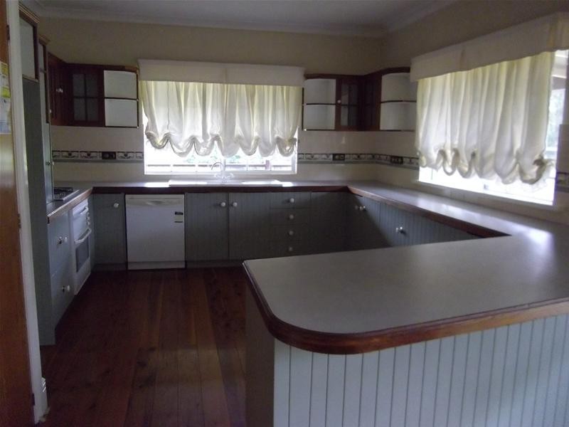 49 Valley View Road, Cowra NSW 2794