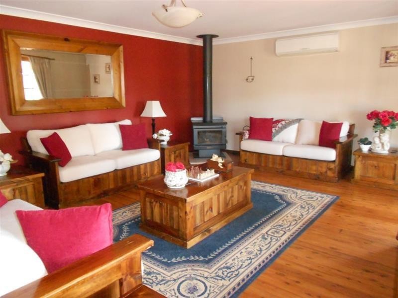 240 Conimbla Road, Cowra NSW 2794