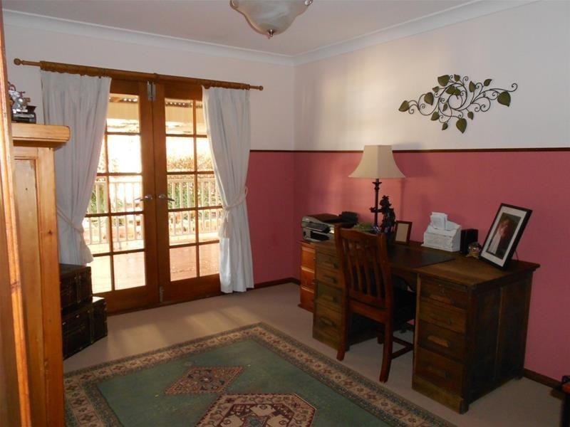 240 Conimbla Road, Cowra NSW 2794