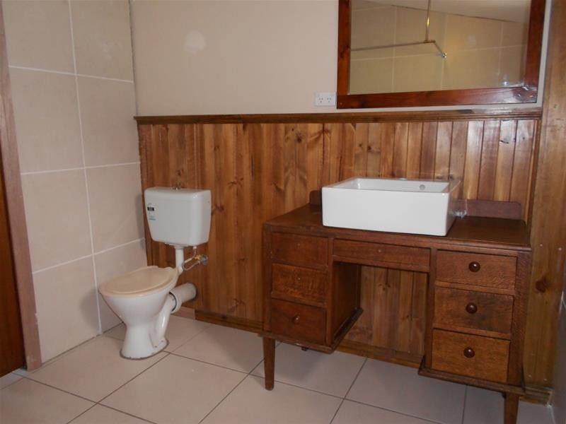 240 Conimbla Road, Cowra NSW 2794