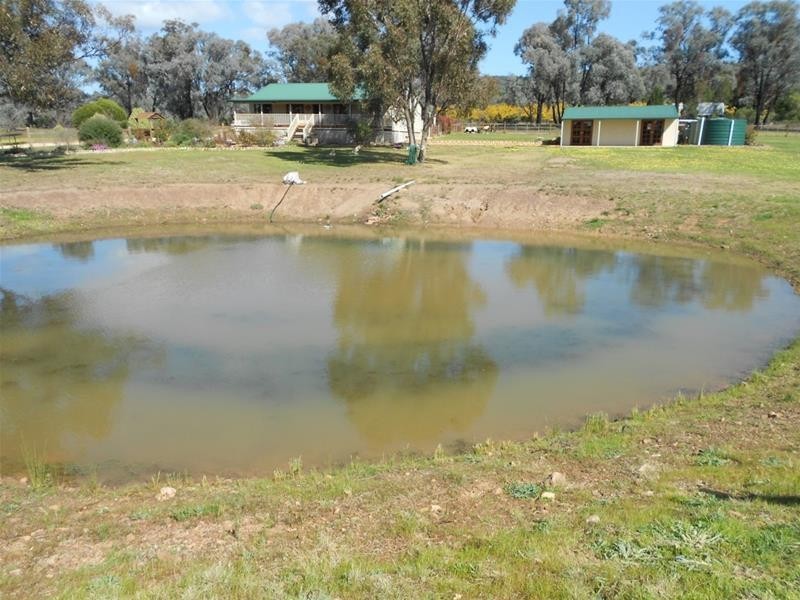 240 Conimbla Road, Cowra NSW 2794