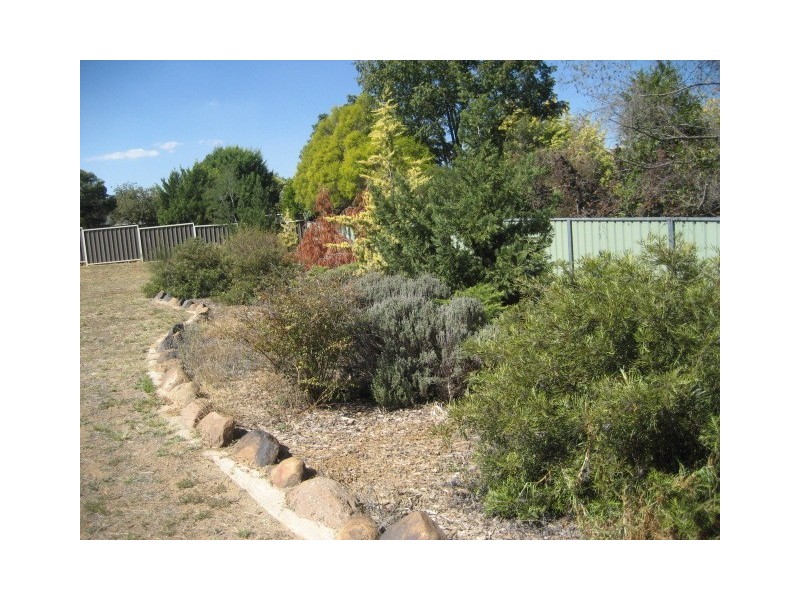 13 Eucalypt Close, Cowra NSW 2794