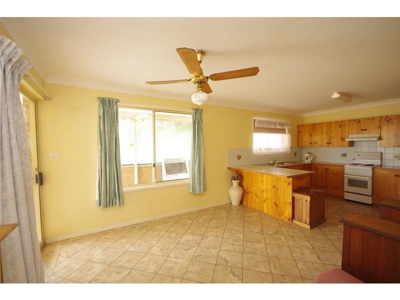 171 Elouera Road, Cowra NSW 2794