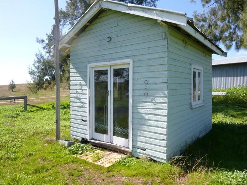 2005 Casuarina Drive, Gooloogong NSW 2805