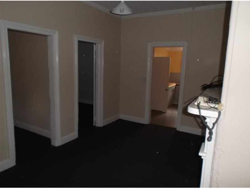 55 Liverpool Street, Cowra NSW 2794