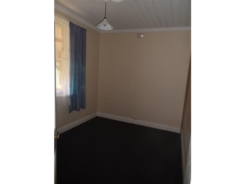 55 Liverpool Street, Cowra NSW 2794