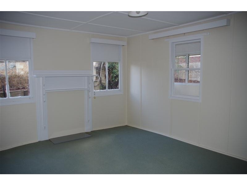 9 Daly Street, Cowra NSW 2794