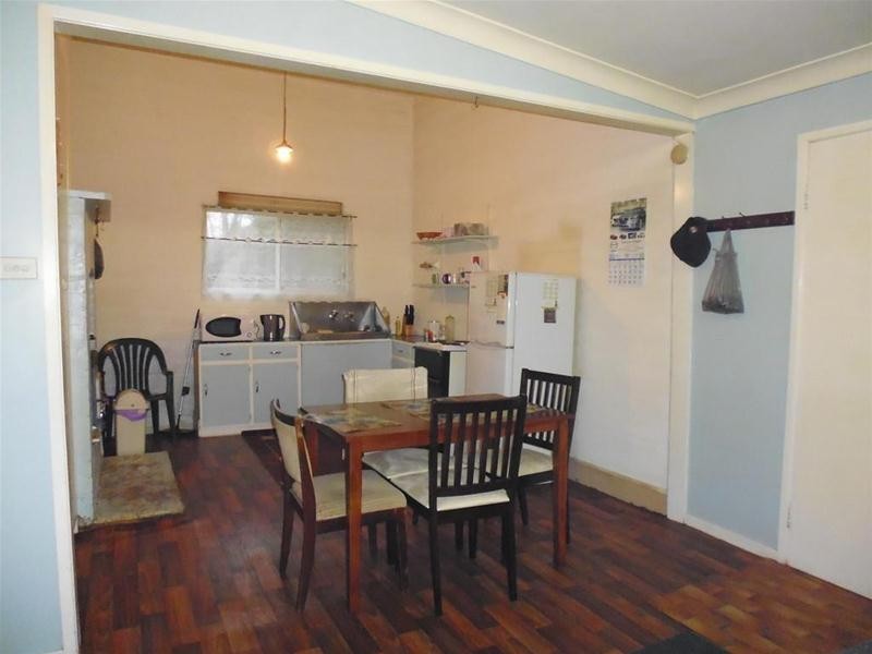 17 Stuart Street, Woodstock NSW 2793