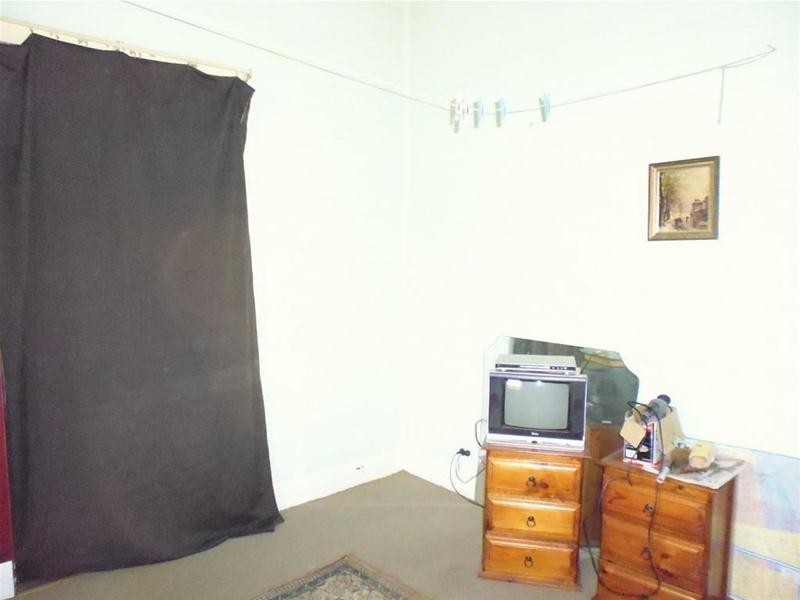 17 Stuart Street, Woodstock NSW 2793