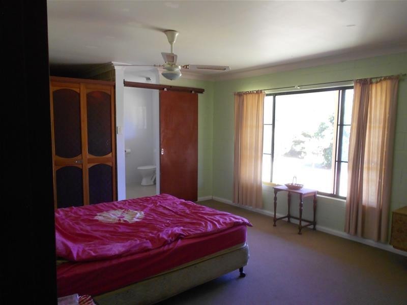 1 & 2 Waterview Road, Gooloogong NSW 2805