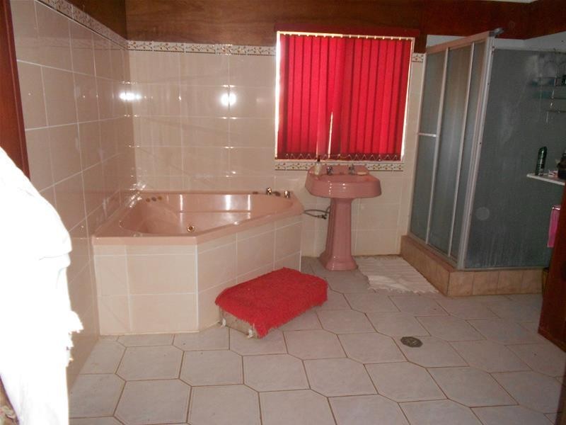 1 & 2 Waterview Road, Gooloogong NSW 2805