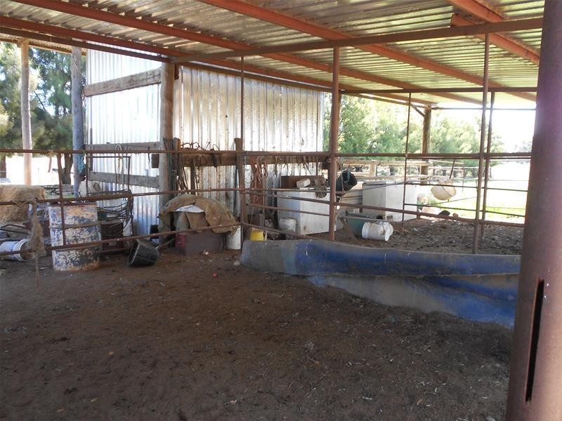 1 & 2 Waterview Road, Gooloogong NSW 2805