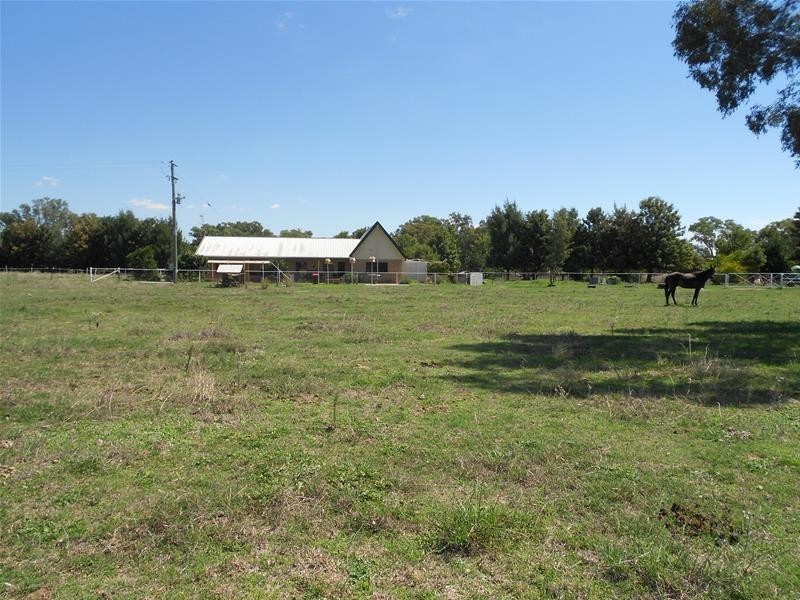 1 & 2 Waterview Road, Gooloogong NSW 2805