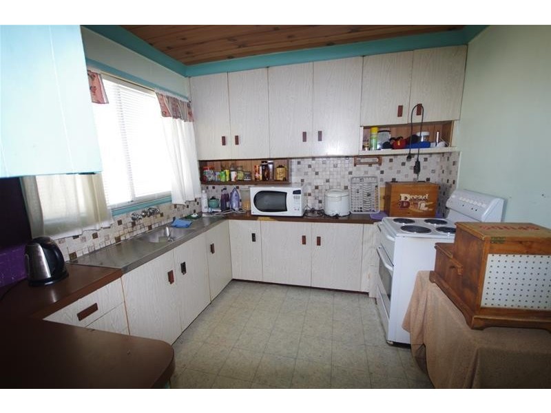 24 Mulyan Street, Cowra NSW 2794