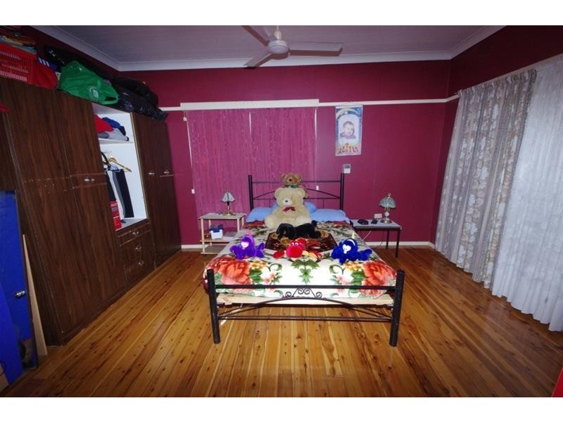 24 Mulyan Street, Cowra NSW 2794