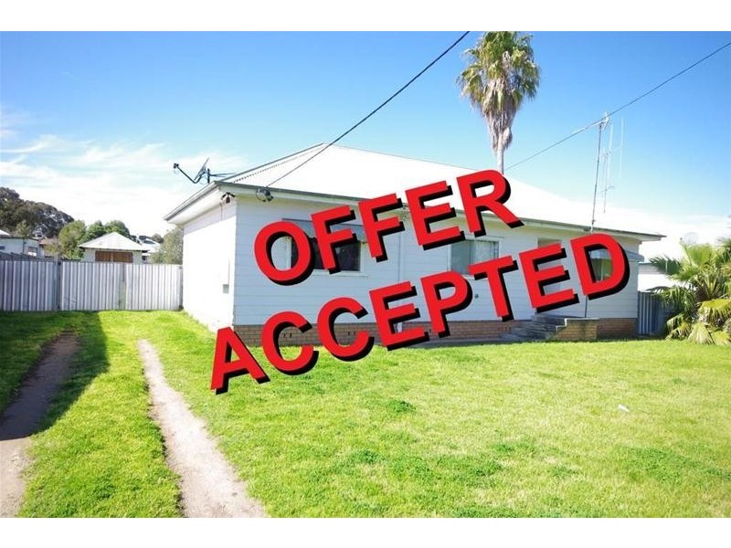 35 Victor Street, Cowra NSW 2794