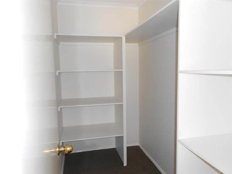 1 Parkes Street, Woodstock NSW 2793