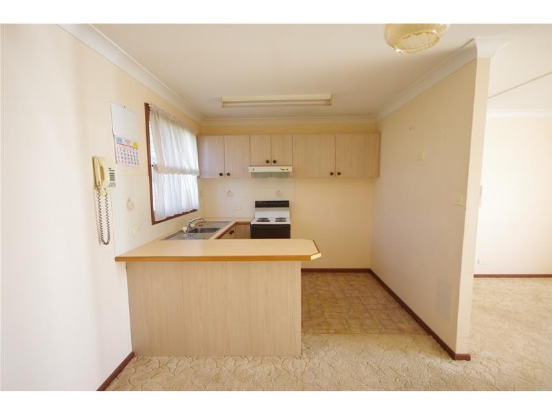 52 Walker Street, Cowra NSW 2794