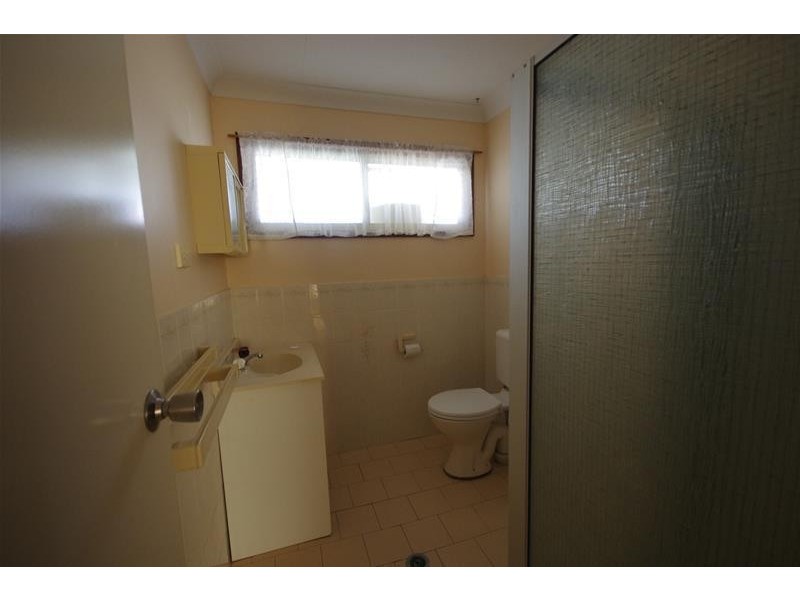 52 Walker Street, Cowra NSW 2794