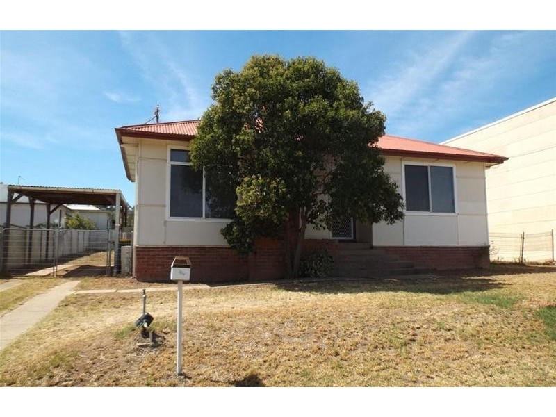 29 Redfern Street, Cowra NSW 2794
