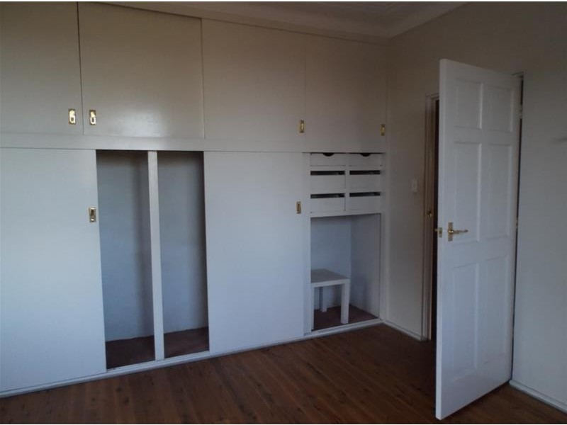 30 Keswick  Street, Cowra NSW 2794