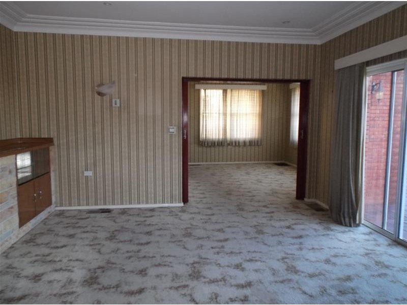 30 Keswick  Street, Cowra NSW 2794