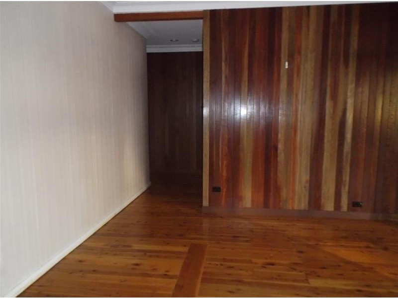 30 Keswick  Street, Cowra NSW 2794