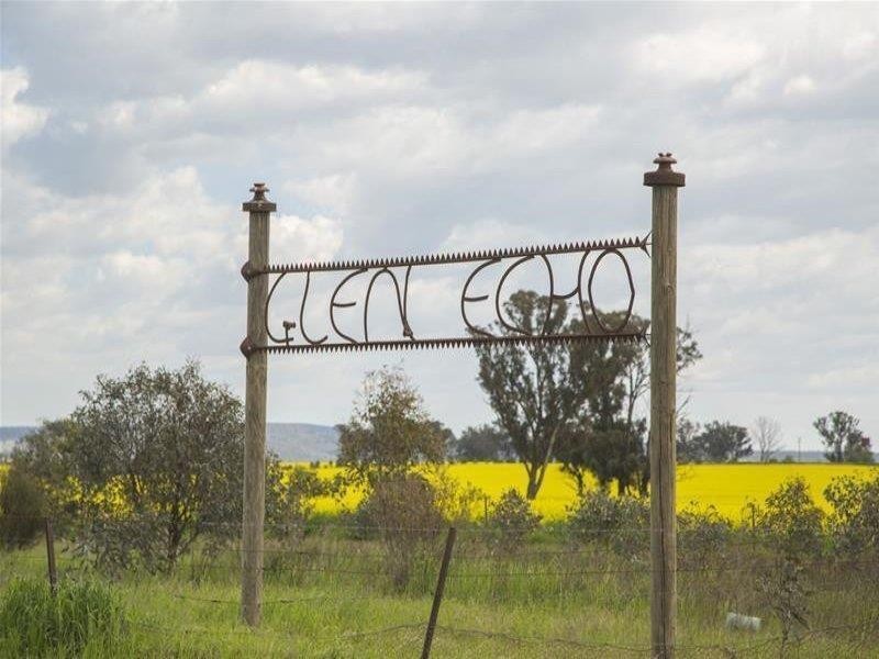 61 Middle Creek Road, Cowra NSW 2794