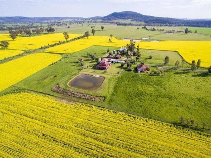 61 Middle Creek Road, Cowra NSW 2794