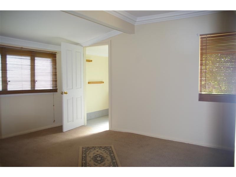 22 Warangong Street, Koorawatha NSW 2807