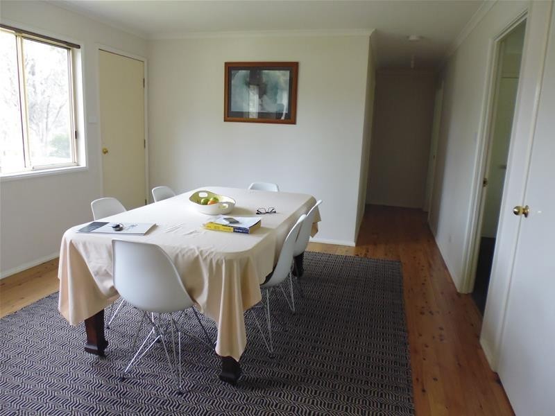 1 Parkes Street, Woodstock NSW 2793