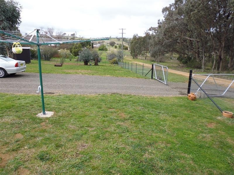 1 Parkes Street, Woodstock NSW 2793