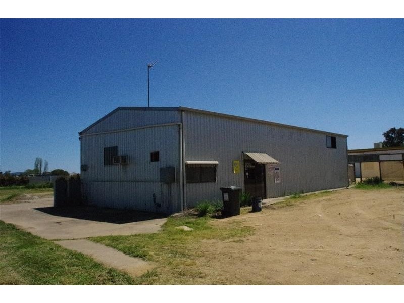 12 Bourke Street, Cowra NSW 2794